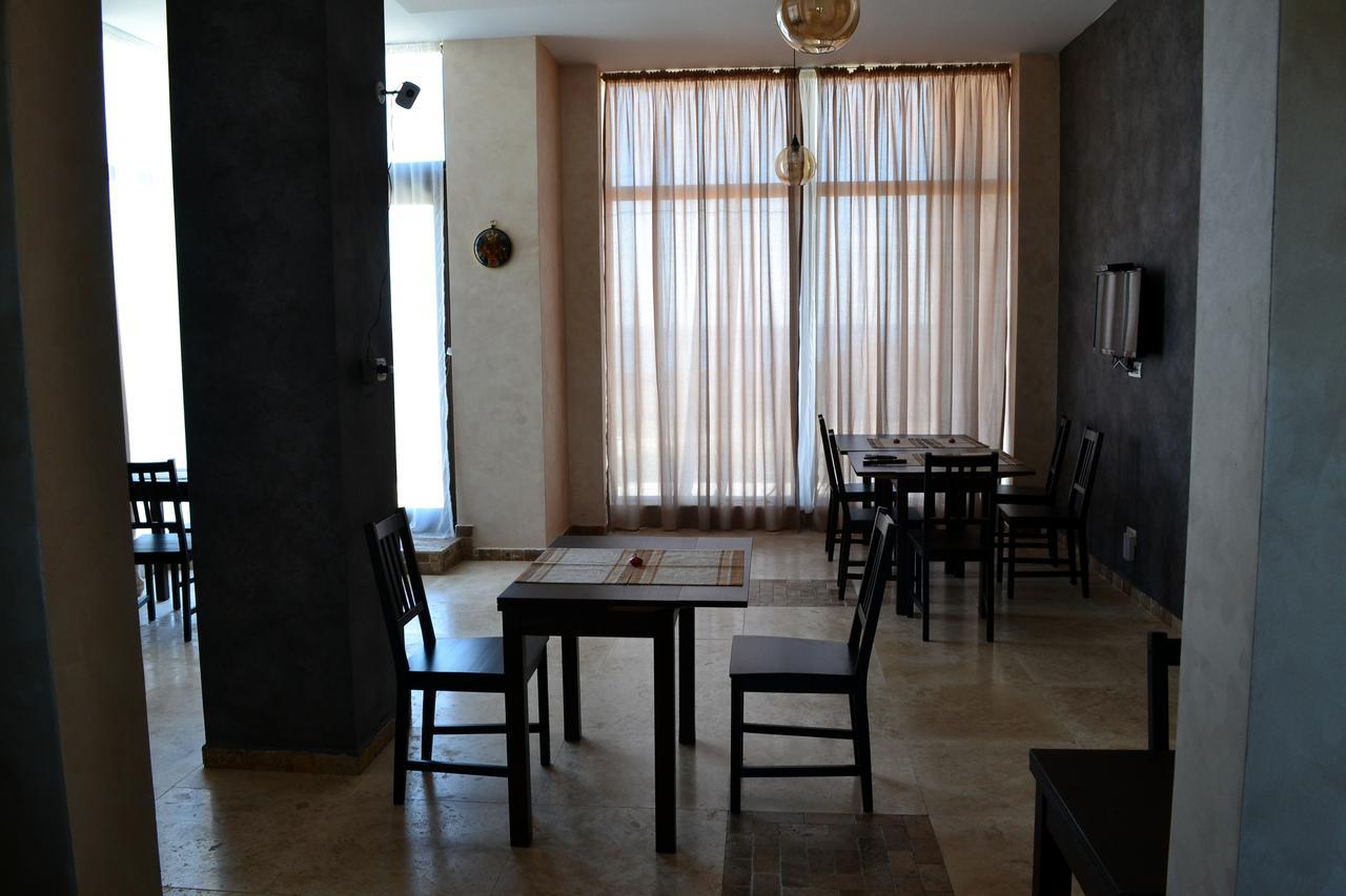 Sara Hotel Vama Veche Luaran gambar